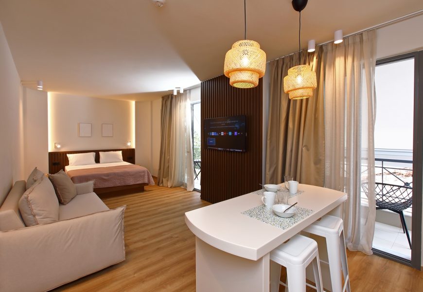 Suite 1