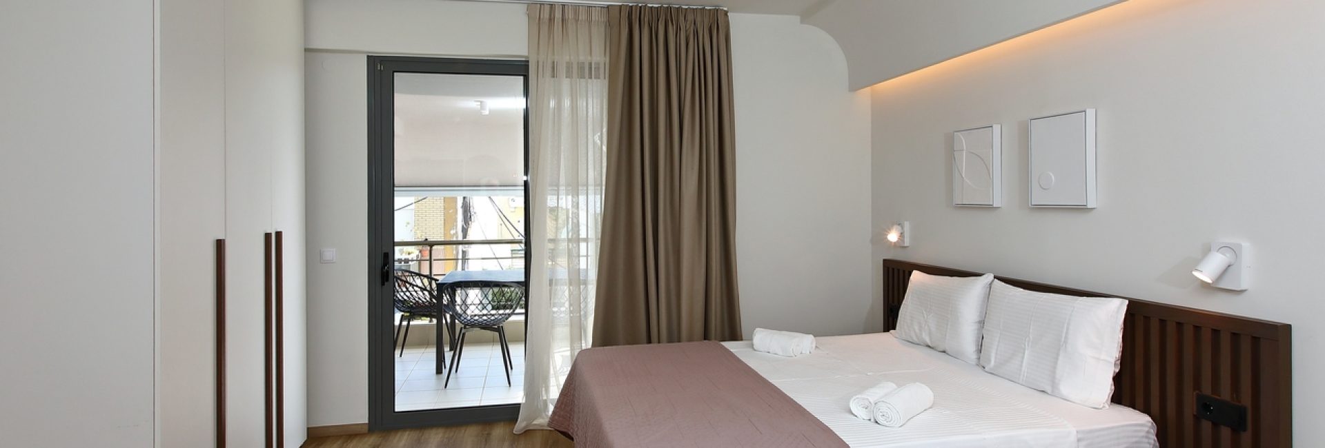 Suite 2