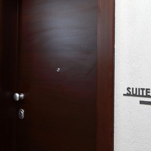 Suite 4